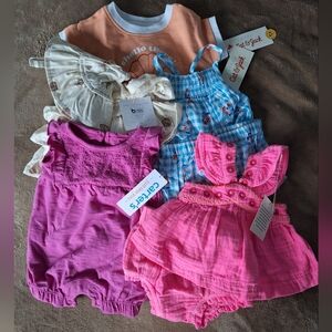 Bundle of 5 New Born Outfits